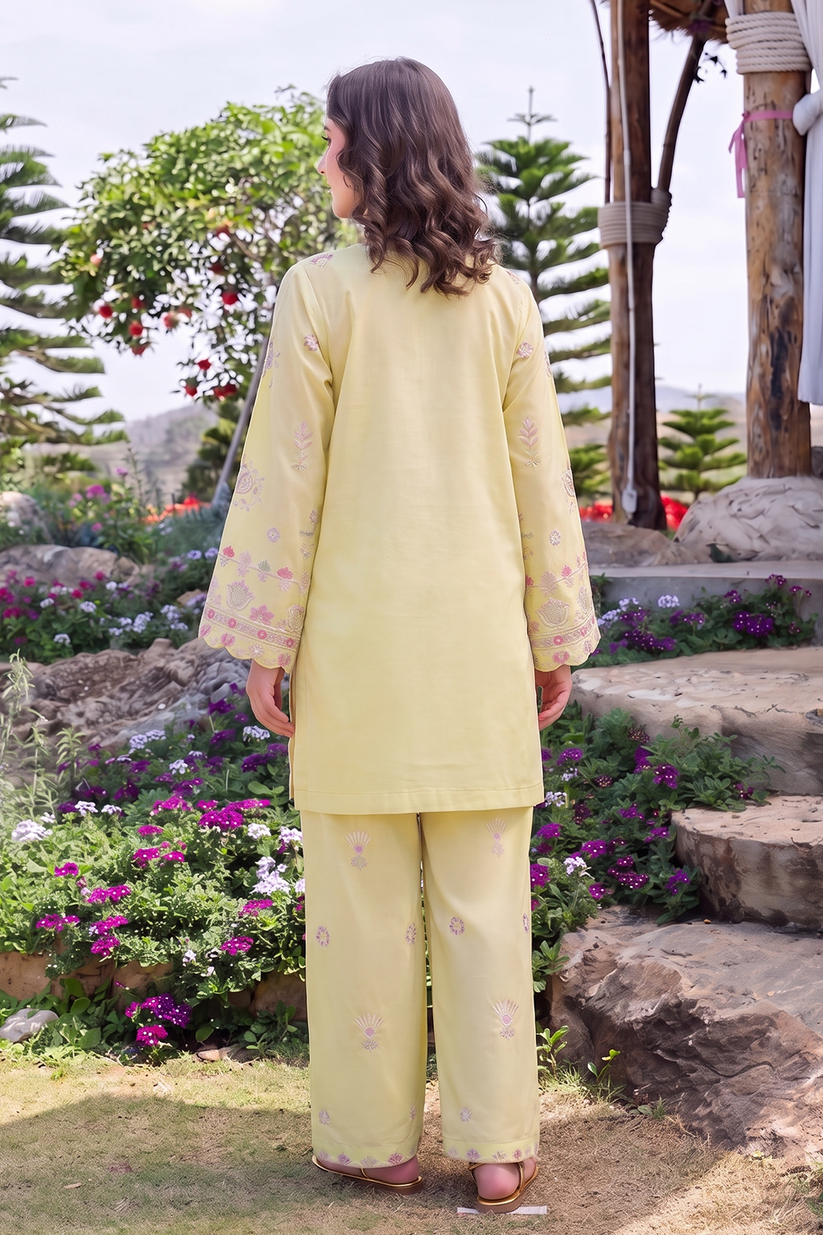 Saad Shaikh | Ease Fall Edit 26 | Daffodil by Saad Shaikh - Designer Dress  - Type : Ladies Clothes - Available at Libayah - 100% Original 