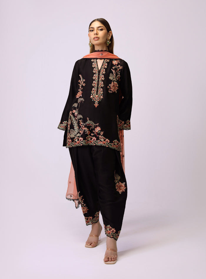 Zella – authentic Pakistani formal dress from the Zainab Chottani Luxe Edit 25 collection for women in the UK