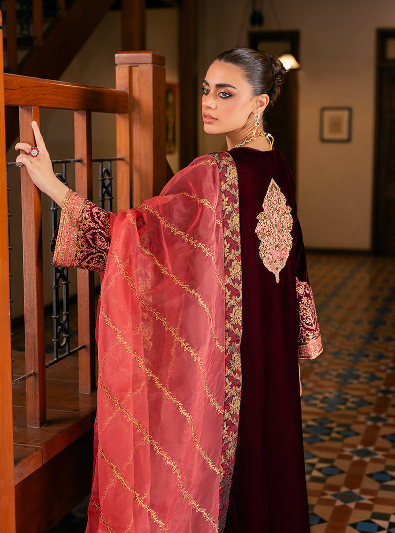 Zainab Chottani | Velvet 25 | Aima by Zainab Chottani - Designer Dress - Type : Ladies Clothes - Available at Libayah - 100% Original 