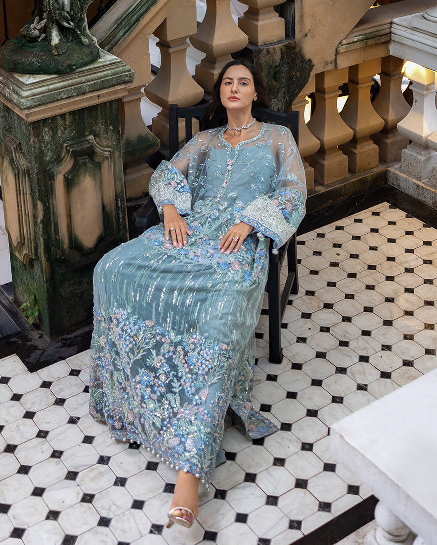 Esmel | La Vie Haute Wedding Festive | Evania