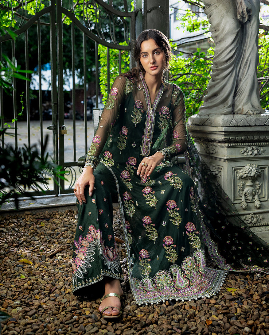 Esmel | La Vie Haute Wedding Festive | Desiree