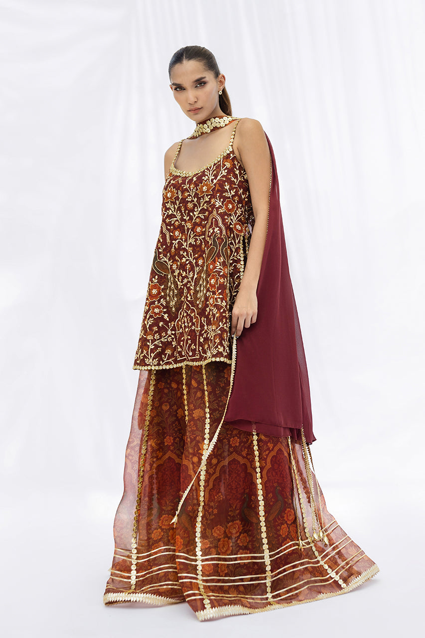 Sania Maskatiya | Fall Festive Glimmer | Tanira