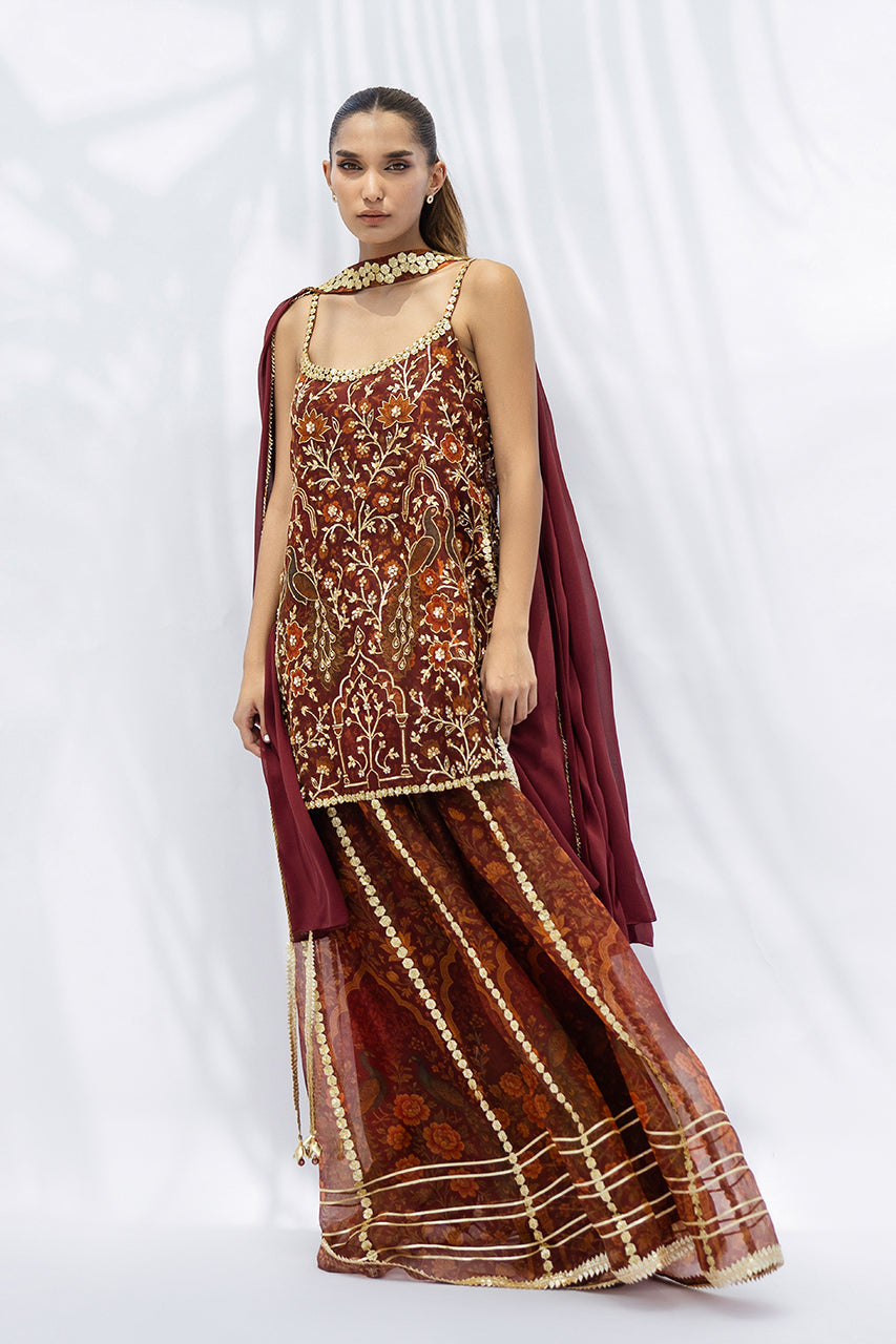 Sania Maskatiya | Fall Festive Glimmer | Tanira