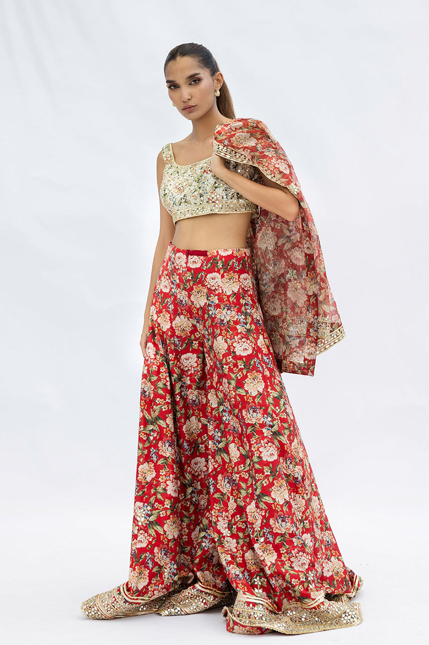 Sania Maskatiya | Fall Festive Glimmer | Elise