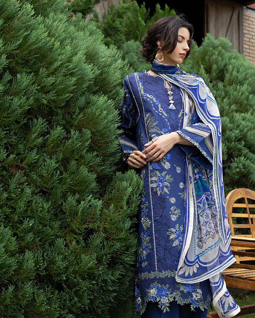 Esmel | Mon Tresor Luxe Lawn 26 | Ete by Esmel - Designer Dress - Type : Luxury Dress - Available at Libayah - 100% Original
