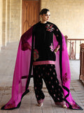 Zainab Chottani | Velura Velvet Edit 25 | Arah Farshi by Zainab Chottani - Designer Dress - Type : Ladies Clothes - Available at Libayah - 100% Original 