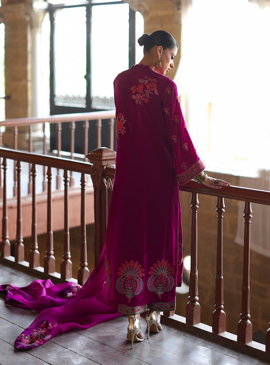 Zainab Chottani | Velura Velvet Edit 25 | Mulberry Long Shirt by Zainab Chottani - Designer Dress - Type : Ladies Clothes - Available at Libayah - 100% Original 
