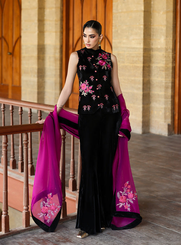 Zainab Chottani | Velura Velvet Edit 25 | Keir Vest by Zainab Chottani - Designer Dress - Type : Ladies Clothes - Available at Libayah - 100% Original 
