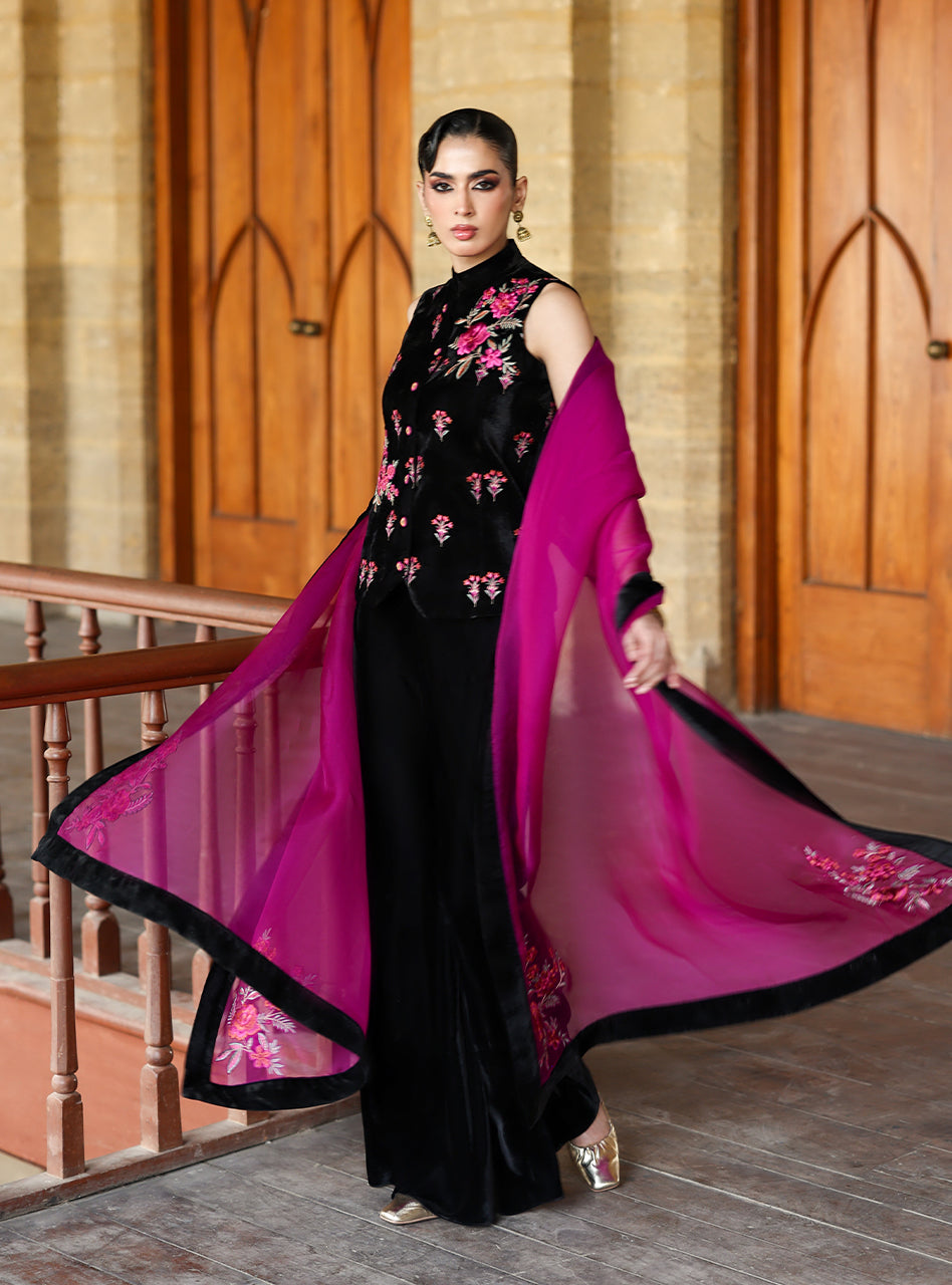 Zainab Chottani | Velura Velvet Edit 25 | Keir Vest by Zainab Chottani - Designer Dress - Type : Ladies Clothes - Available at Libayah - 100% Original 