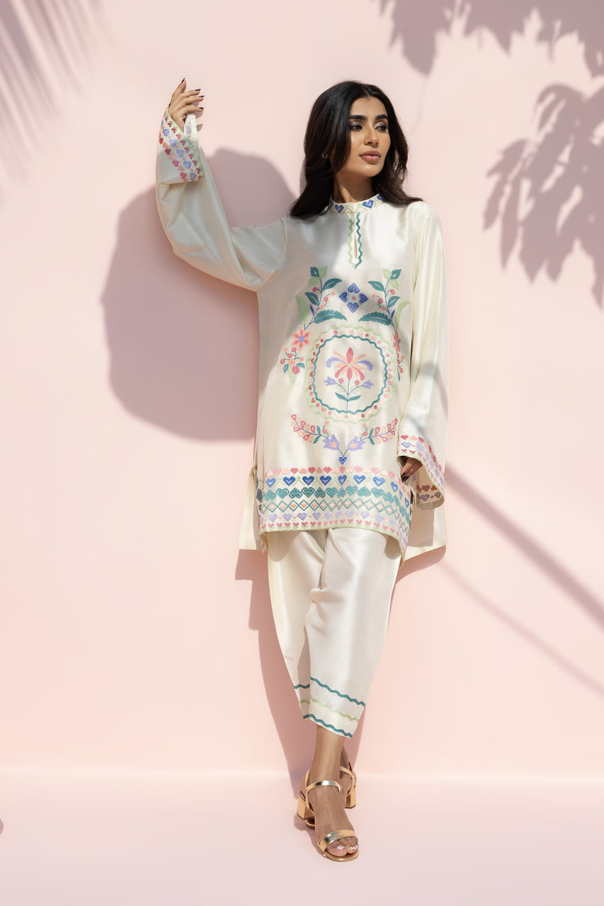 Sania Maskatiya | Eid ul Adha Edit | Kami - by Libayah - Registered Vendor of : Sania Maskatiya - 100% Original Designer Dress