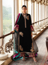 Zainab Chottani | Velura Velvet Edit 25 | Siya Long Shirt by Zainab Chottani - Designer Dress - Type : Ladies Clothes - Available at Libayah - 100% Original 