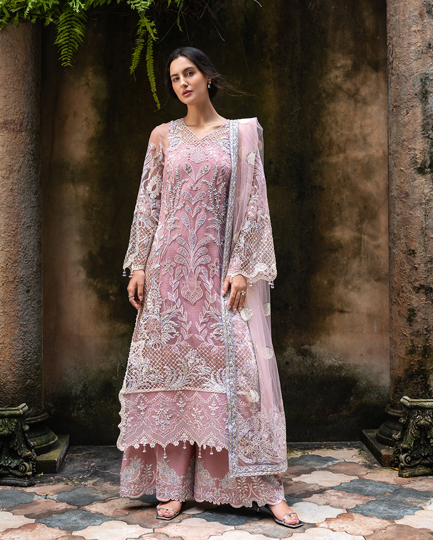 Aloura – authentic Pakistani wedding dress from the Esmel La Vie Haute Wedding Festive bridal collection for women in the UK