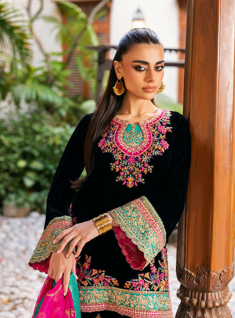 Zainab Chottani | Velvet 25 | Zeba by Zainab Chottani - Designer Dress - Type : Ladies Clothes - Available at Libayah - 100% Original 