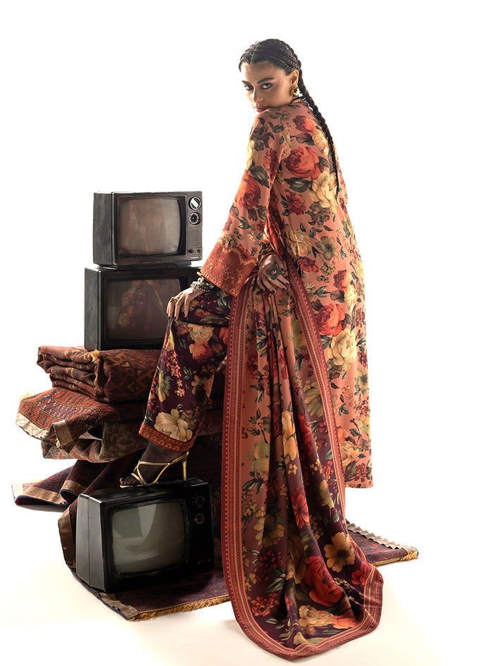 Zainab Chottani | Winter Shawl 25 | Abibi - D10 by Zainab Chottani - Designer Dress  - Type : Ladies Clothes - Available at Libayah - 100% Original 