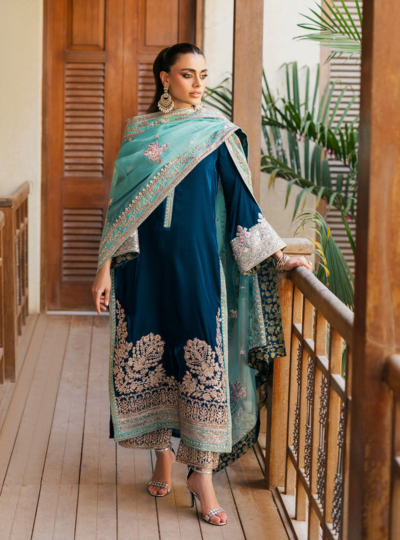 Zainab Chottani | Velvet 25 | Elsa by Zainab Chottani - Designer Dress - Type : Ladies Clothes - Available at Libayah - 100% Original 
