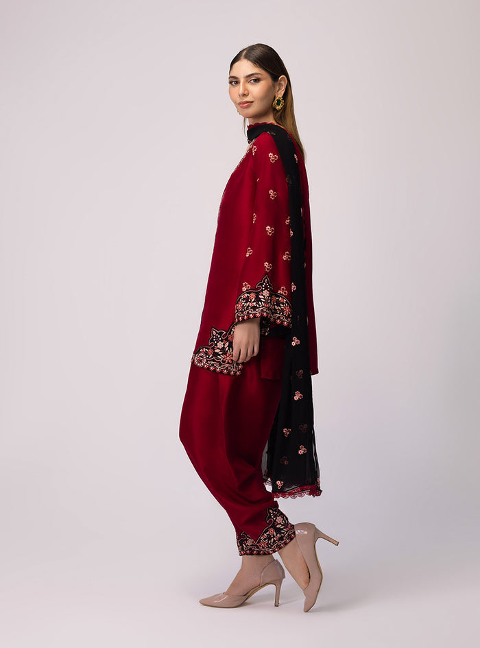 Zainab Chottani | Luxe Edit 25 | Ilaya