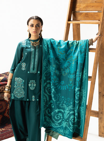 Zainab Chottani | Winter Shawl 25 | Kyana - D6 by Zainab Chottani - Designer Dress  - Type : Ladies Clothes - Available at Libayah - 100% Original 