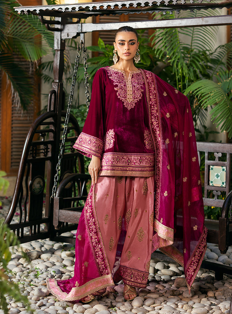 Zainab Chottani | Velvet 25 | Rubi by Zainab Chottani - Designer Dress - Type : Ladies Clothes - Available at Libayah - 100% Original 