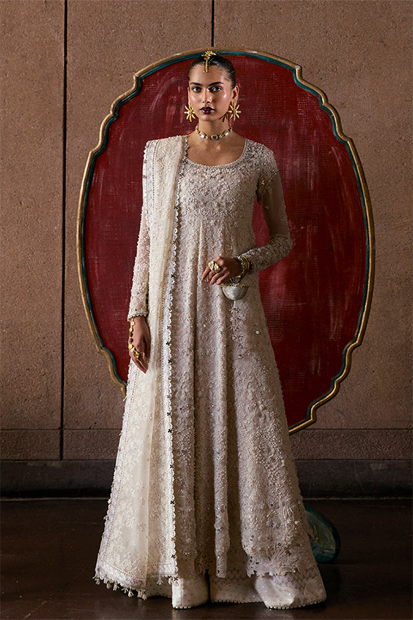 Zahrell – authentic Pakistani formal dress from the Suffuse Freeshia Rtw 25 collection for women in the UK