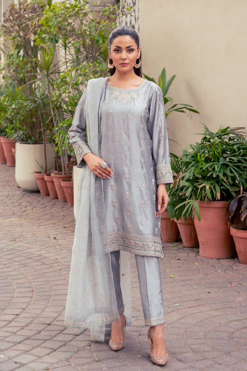 Kross Kulture | Luxury Baharaneh | Chahat KLX-00866 by Kross Kulture - Designer Dress - Type: Ladies Clothes - Available at Libayah - 100% Original