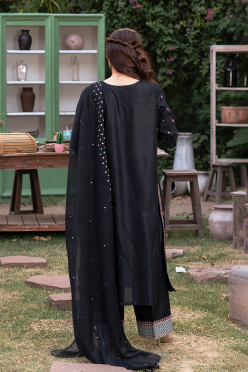 Kross Kulture | Luxury Baharaneh | Sumara (Black) KLX-00919 by Kross Kulture - Designer Dress - Type: Ladies Clothes - Available at Libayah - 100% Original