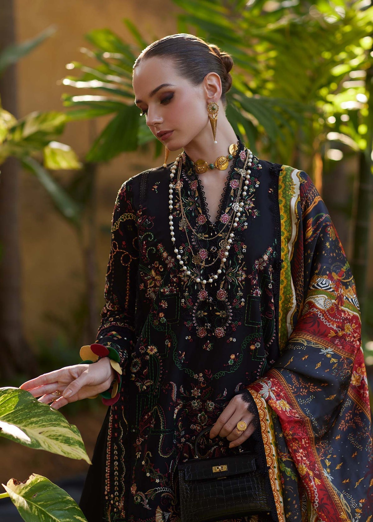 Kanwal Malik | Ariya Luxury Lawn 26 | Zaria - Designer Dress - Type : Ladies Clothes - Available at Libayah - 100% Original