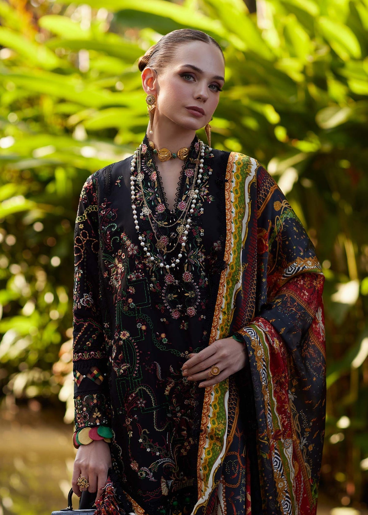 Kanwal Malik | Ariya Luxury Lawn 26 | Zaria - Designer Dress - Type : Ladies Clothes - Available at Libayah - 100% Original