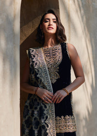 Kanwal Malik | Laira Formals | Elynor by Kanwal Malik - Designer Dress - Type: Ladies Clothes - Available at Libayah - 100% Original