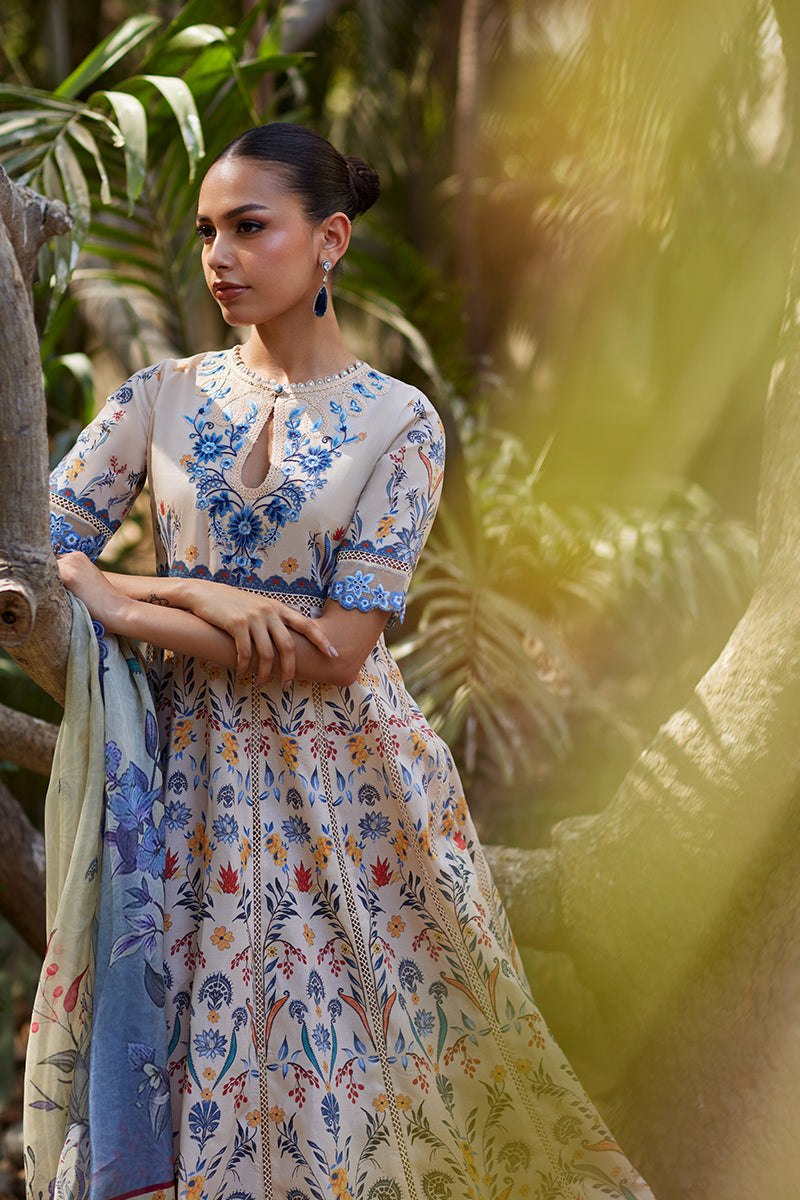 Mina Hassan | Chikankari Lawn 25 | Taara by Mina Hassan - Designer Dress - Type: Ladies Clothes - Available at Libayah - 100% Original