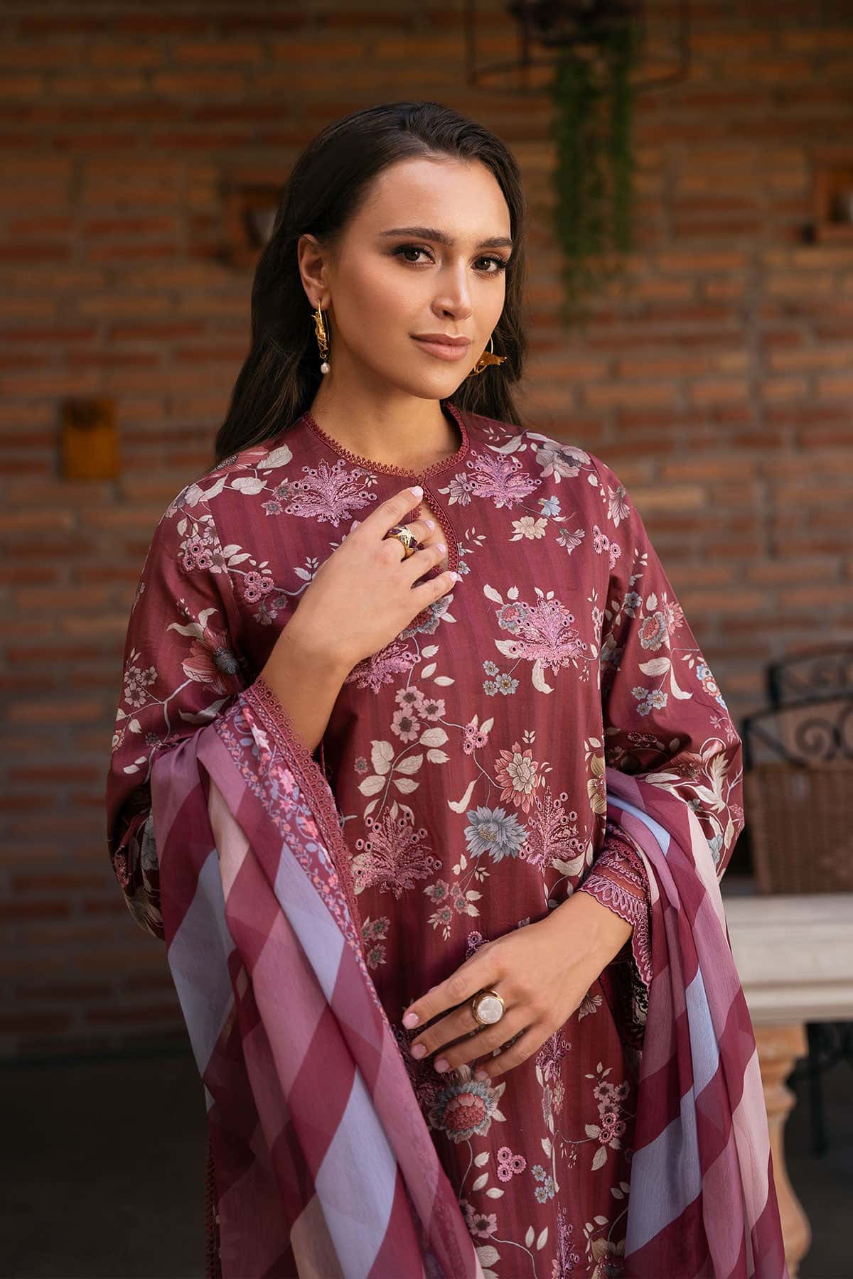 Afrozeh | Damask The Holiday Edit 25 | Azara B by Afrozeh - Designer Dress - Type: Ladies Clothes - Available at Libayah - 100% Original