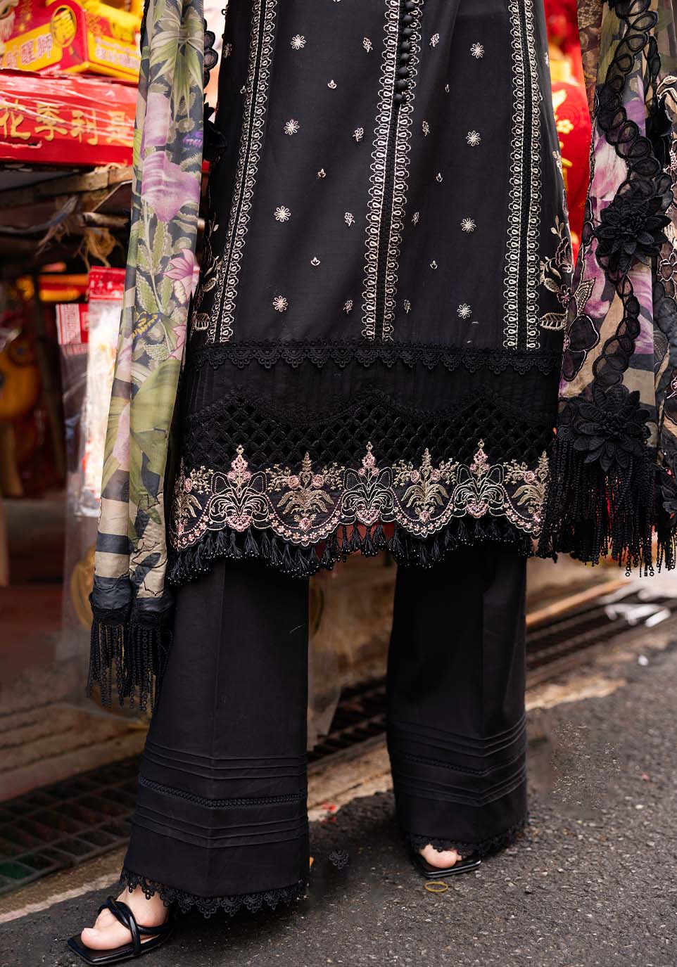 Zarqash | Luxury Lawn 25 | ZQLU 001 Eliana by Zarqash - Designer Dress - Type: Ladies Clothes - Available at Libayah - 100% Original