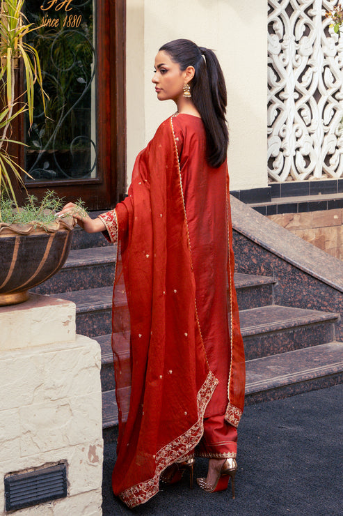 Kross Kulture | Luxury Baharaneh | Zimal KLX-00861 by Kross Kulture - Designer Dress - Type: Ladies Clothes - Available at Libayah - 100% Original