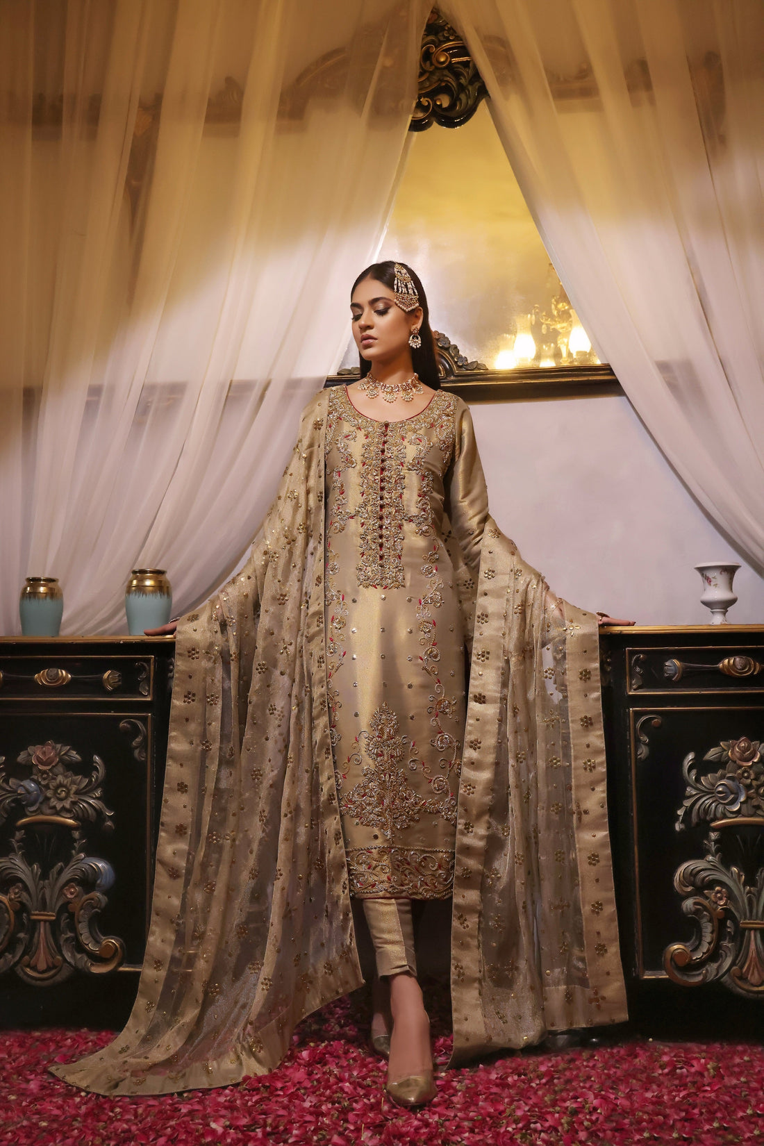 Mona Imran | Noor Formals | PALVASHA by Mona Imran - Designer Dress - Type: Ladies Clothes - Available at Libayah - 100% Original