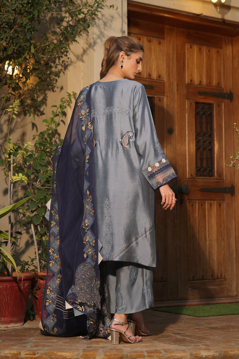 Mona Imran | Ezel Eid 25 | Tajdaar by Libayah - Designer Dress - Type: Ladies Clothes - Available at Libayah - 100% Original