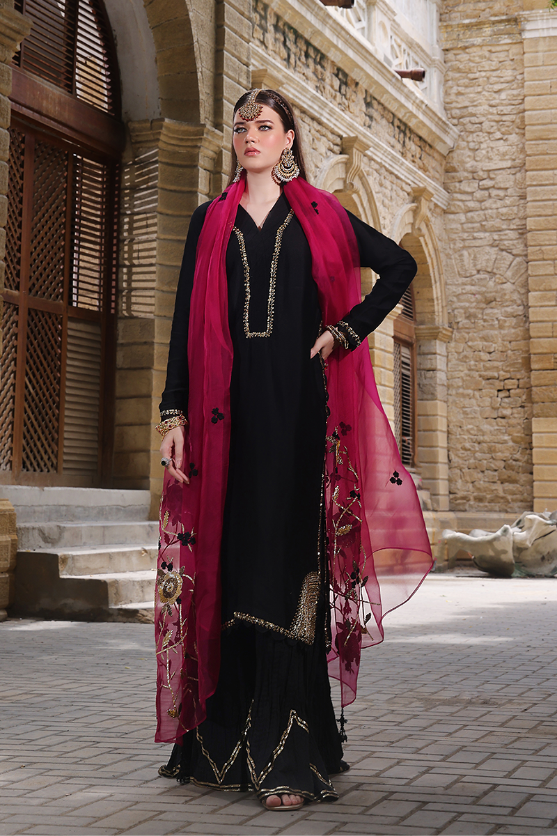 Mona Imran | Dilzaib Formals | Janan by Mona Imran - Designer Dress - Type: Ladies Clothes - Available at Libayah - 100% Original