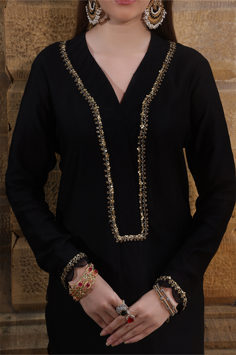 Mona Imran | Dilzaib Formals | Janan by Mona Imran - Designer Dress - Type: Ladies Clothes - Available at Libayah - 100% Original