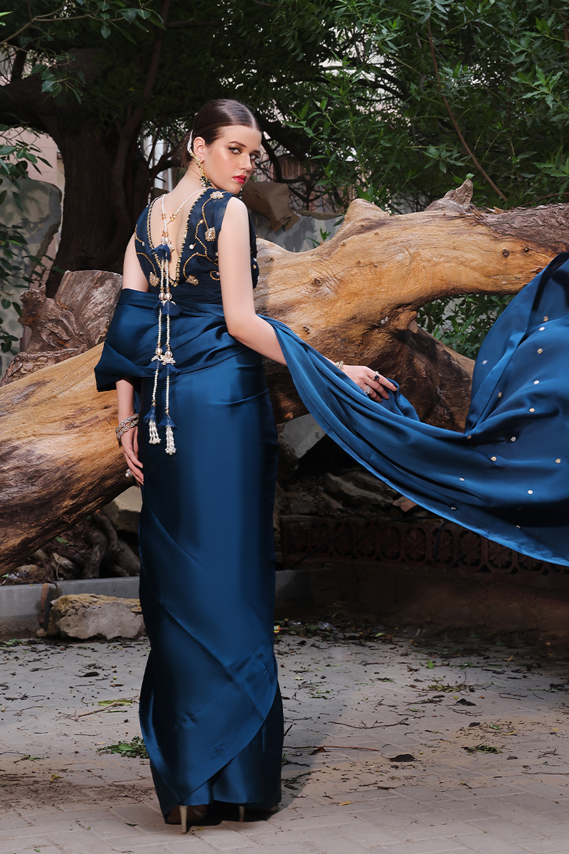 Mona Imran | Dilzaib Formals | Kashmala by Mona Imran - Designer Dress - Type: Ladies Clothes - Available at Libayah - 100% Original
