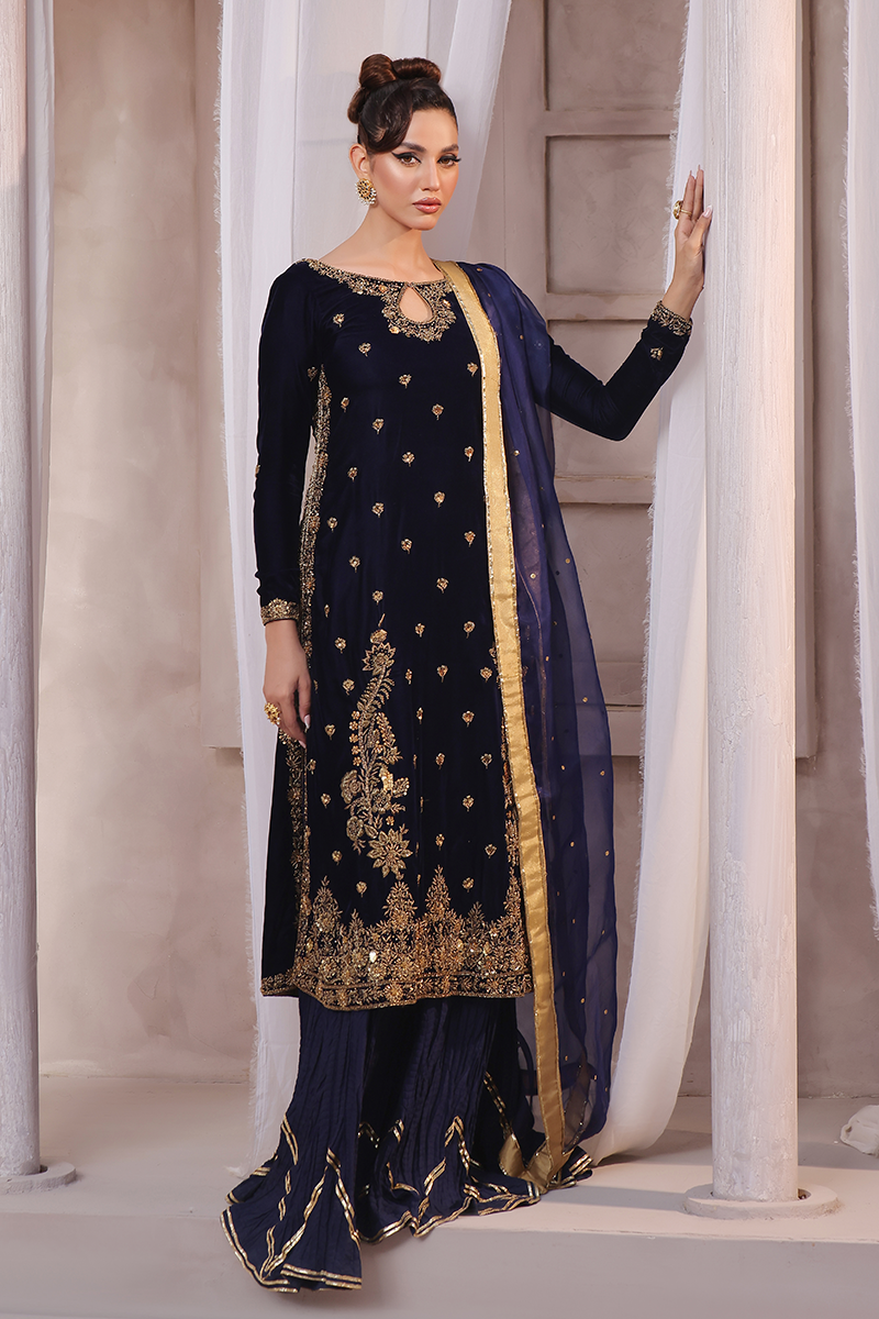 Mona Imran | Riona Velvet Affair | Nilan by Mona Imran - Designer Dress - Type: Ladies Clothes - Available at Libayah - 100% Original