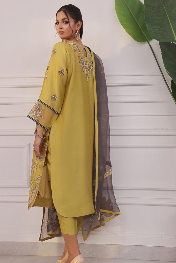 Mona Imran | Ayla Eid Edit | Zareen by MONA IMRAN - Designer Dress  - Type : Ladies Clothes - Available at Libayah - 100% Original 