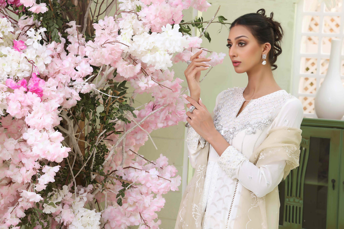 Wahajmkhan | Sitara Formals | WHITE BODICE OUTFIT by Wahaj M.Khan - Designer Dress - Type: Ladies Clothes - Available at Libayah - 100% Original