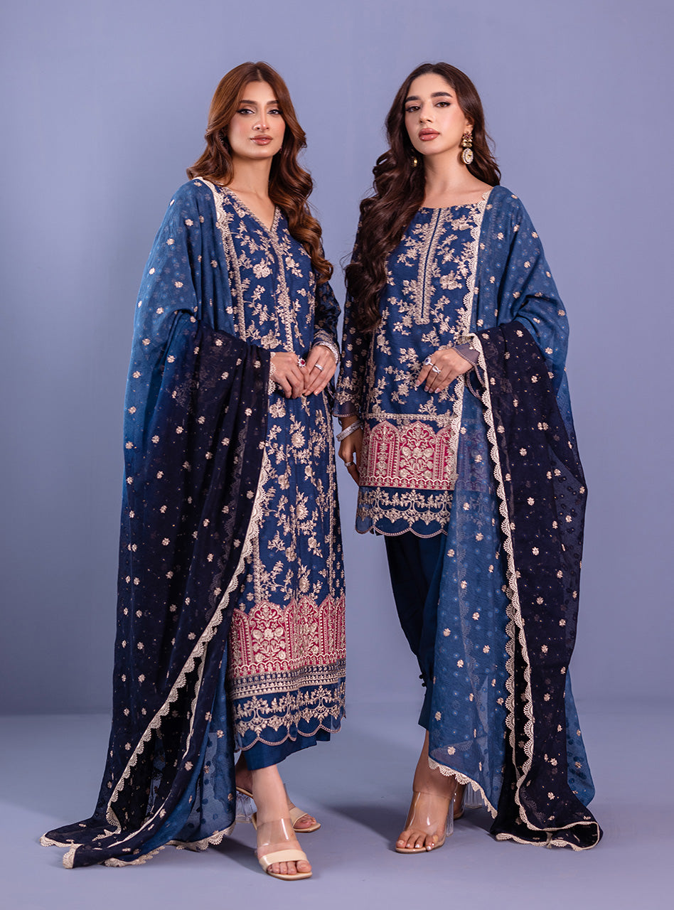 Zainab Chottani | Eid Festive Vol 1 | MAAHRU by Zainab Chottani - Designer Dress - Type: Ladies Clothes - Available at Libayah - 100% Original