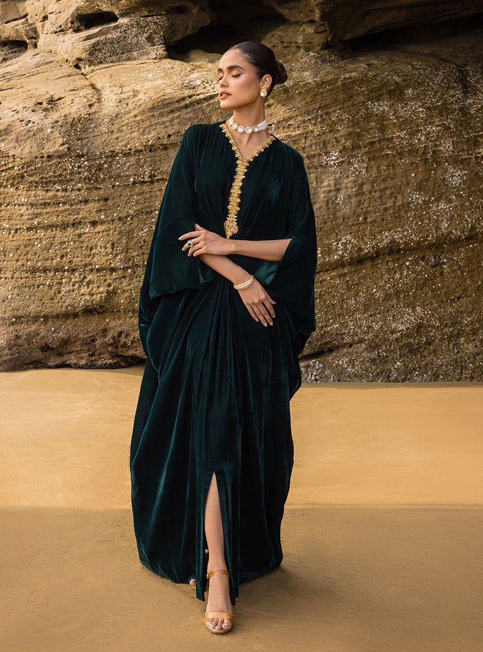 Zainab Chottani | The Kaftan Edit | Voila