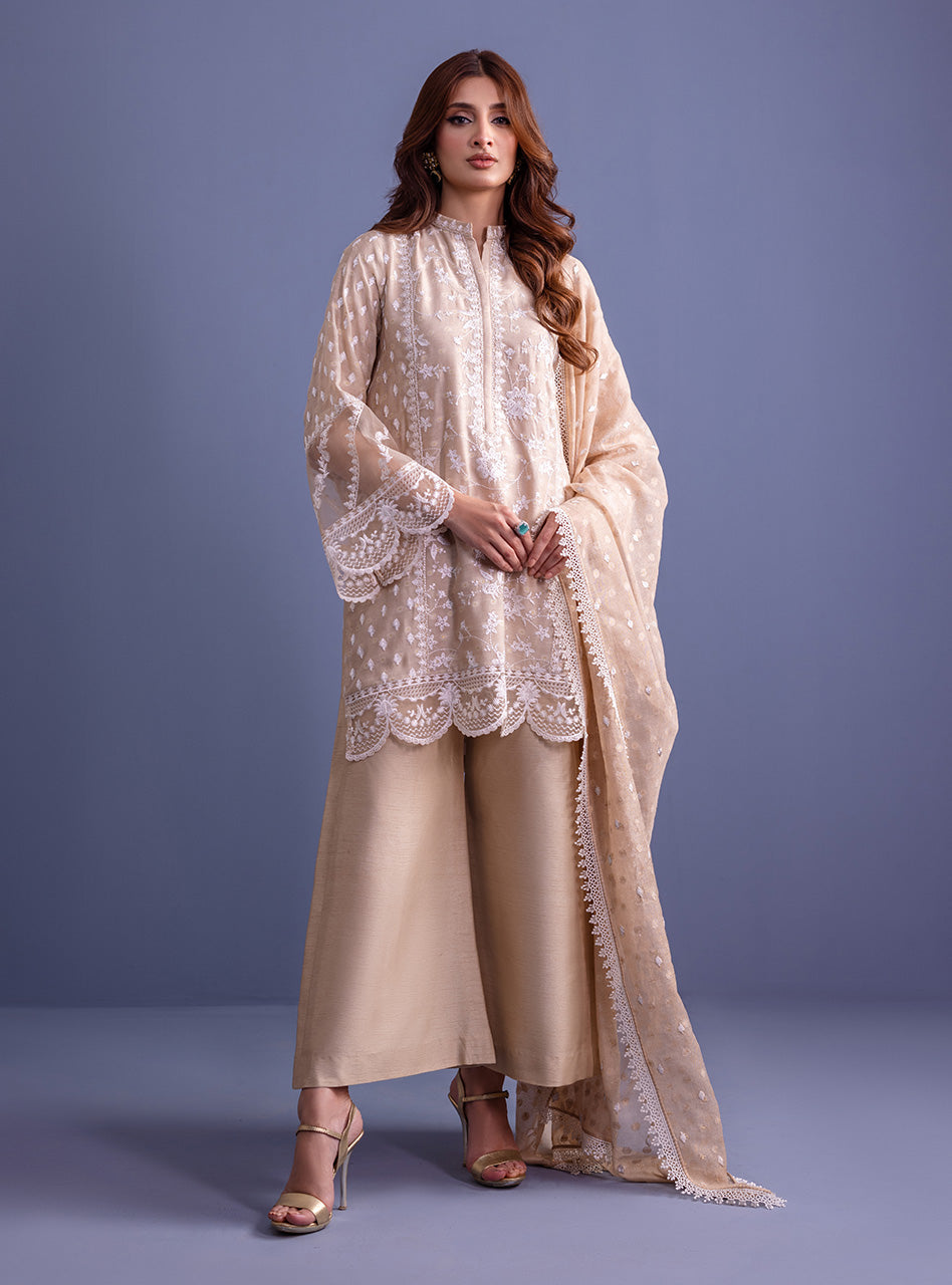 Zainab Chottani | Luxury Pret | RANIYA by Zainab Chottani - Designer Dress - Type: Ladies Clothes - Available at Libayah - 100% Original