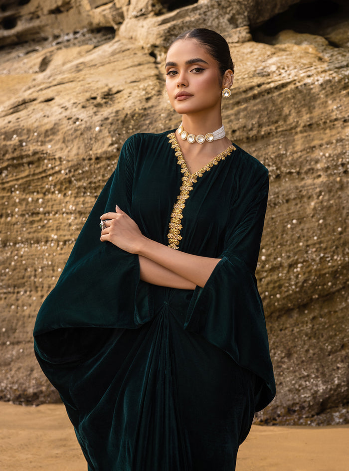 Zainab Chottani | The Kaftan Edit | Voila
