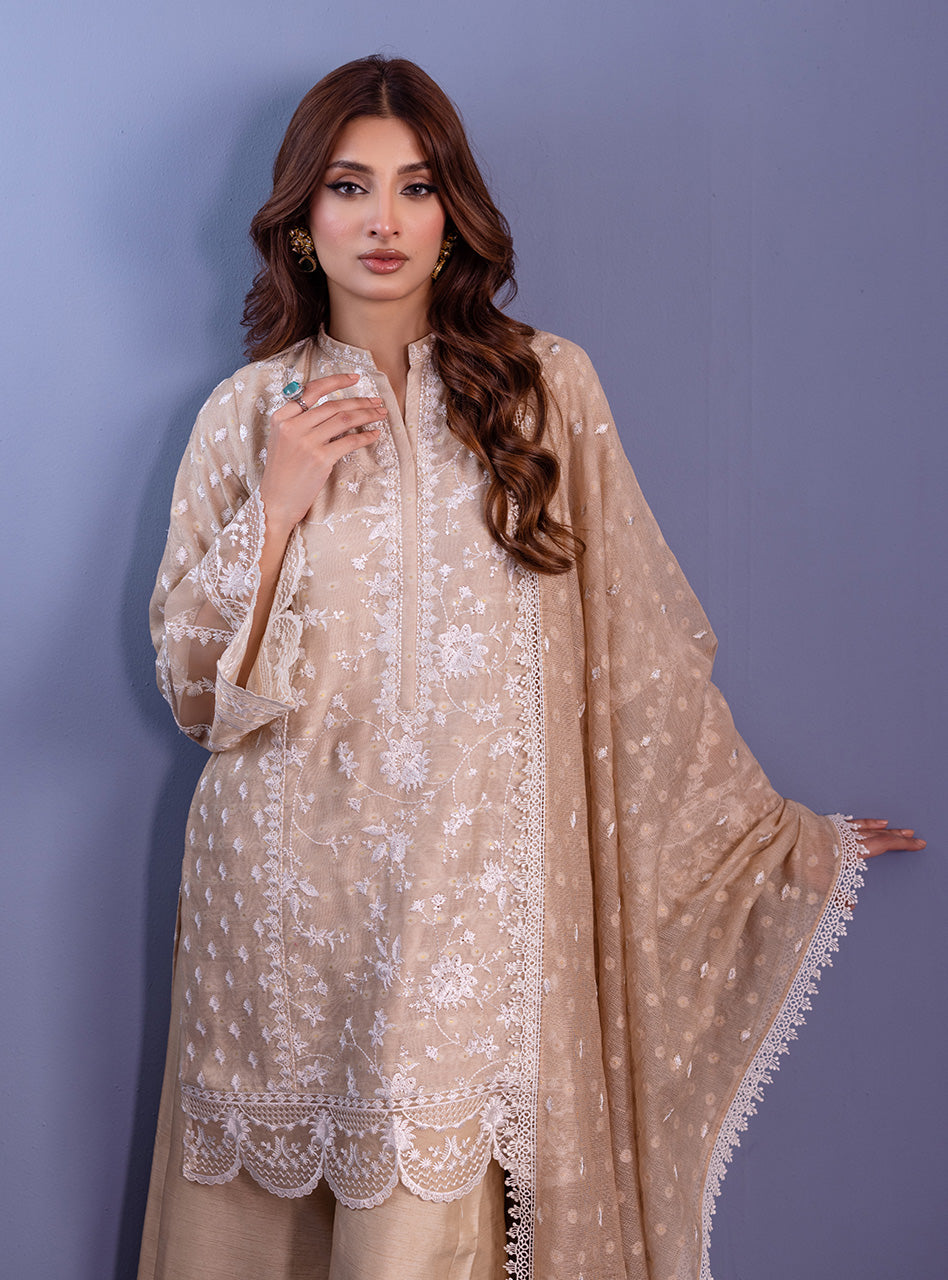 Zainab Chottani | Luxury Pret | RANIYA by Zainab Chottani - Designer Dress - Type: Ladies Clothes - Available at Libayah - 100% Original