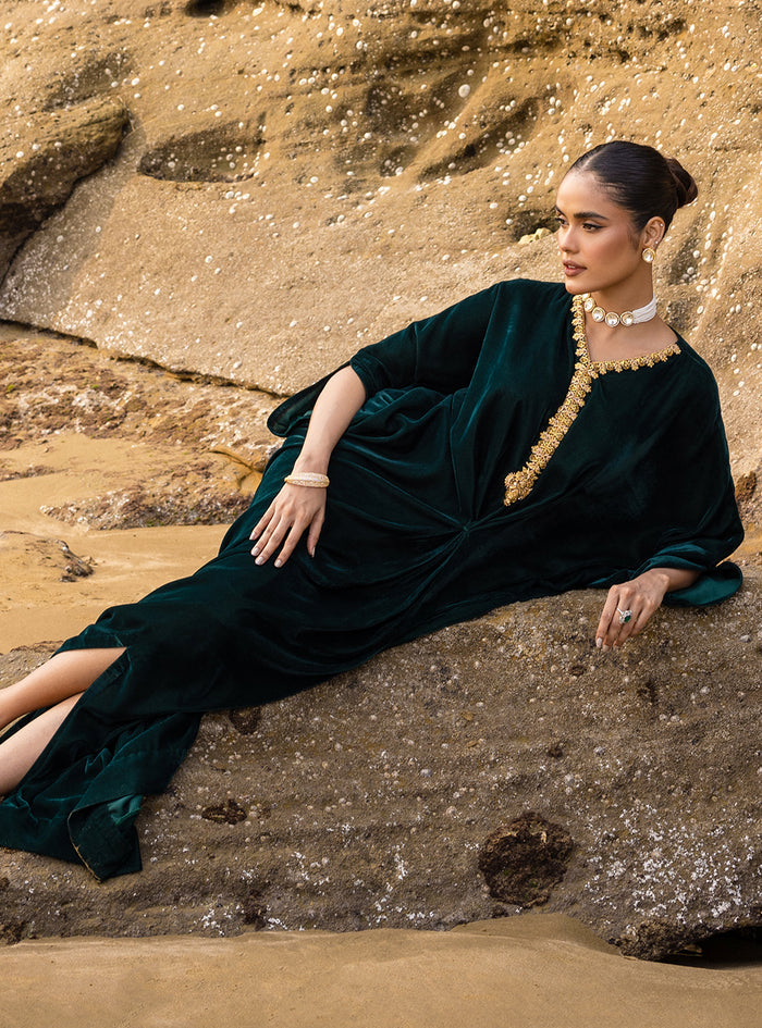 Zainab Chottani | The Kaftan Edit | Voila