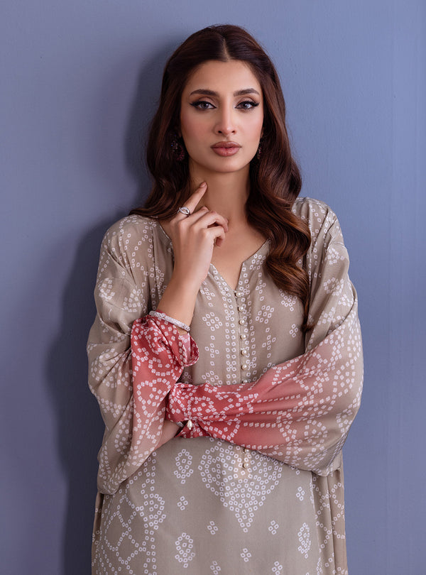 Zainab Chottani | Eid Festive Vol 1 | ROSHAN by Zainab Chottani - Designer Dress - Type: Ladies Clothes - Available at Libayah - 100% Original