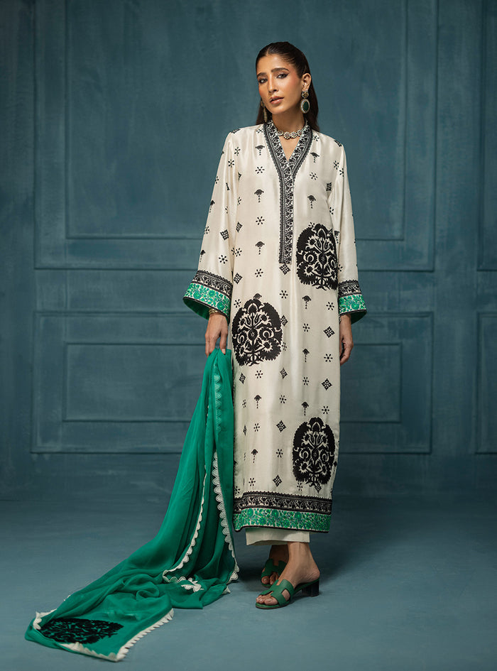 Suha – authentic Pakistani formal dress from the Zainab Chottani Luxe Edit 25 collection for women in the UK