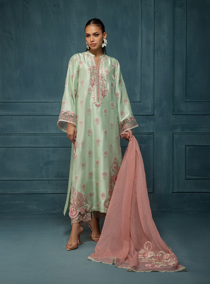 Mahey – authentic Pakistani formal dress from the Zainab Chottani Luxe Edit 25 collection for women in the UK
