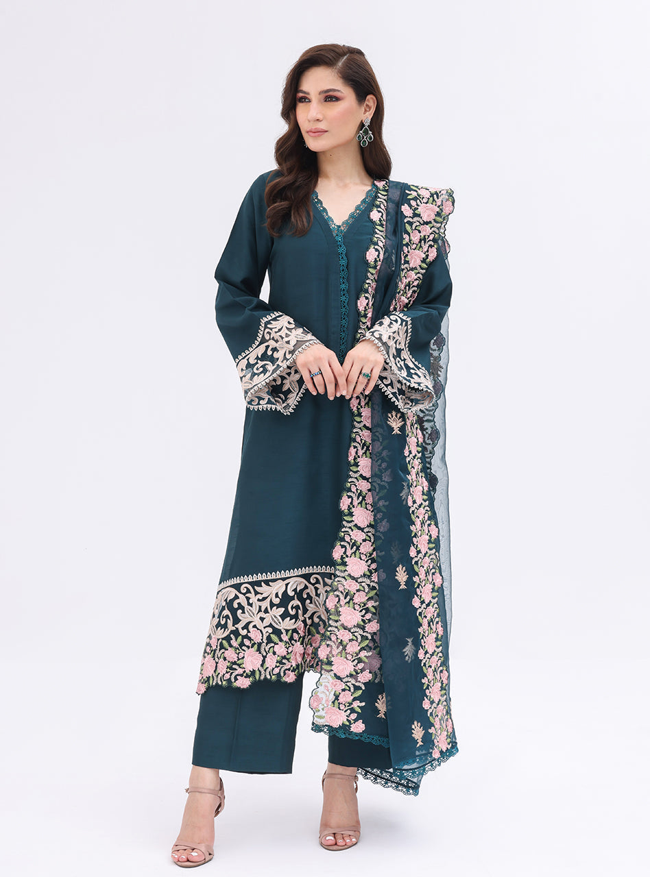 Zainab Chottani | Luxury Pret | JADE ECTASY by Zainab Chottani - Designer Dress - Type: Ladies Clothes - Available at Libayah - 100% Original